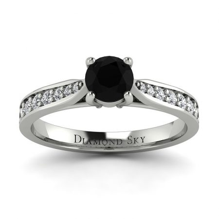 Świeża klasyka - Pierścionek Diamond Sky, białe złoto 585, czarny brylant, diamenty