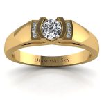 Brylantowy szyk - Pierścionek zaręczynowy z żółtego złota z diamentami