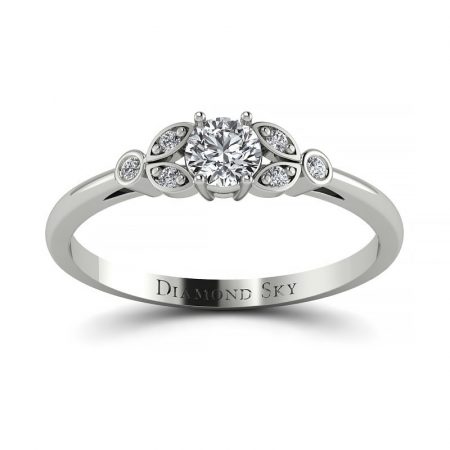 Piękno ukryte w naturze - Pierścionek zaręczynowy Diamond Sky z białego złota z diamentami