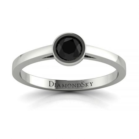 Współczesny minimalizm - Pierścionek Diamond Sky, białe złoto, czarny brylant