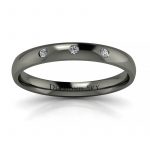 Klasyka z odrobiną blasku - Półokrągła obrączka ślubna z diamentami, 2.5mm