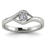 Diamentowy świt – Pierścionek zaręczynowy z białego złota z diamentem 0,20 ct