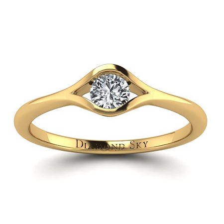 Wieczna obietnica - Pierścionek zaręczynowy z żółtego złota z diamentem ~0,20 ct